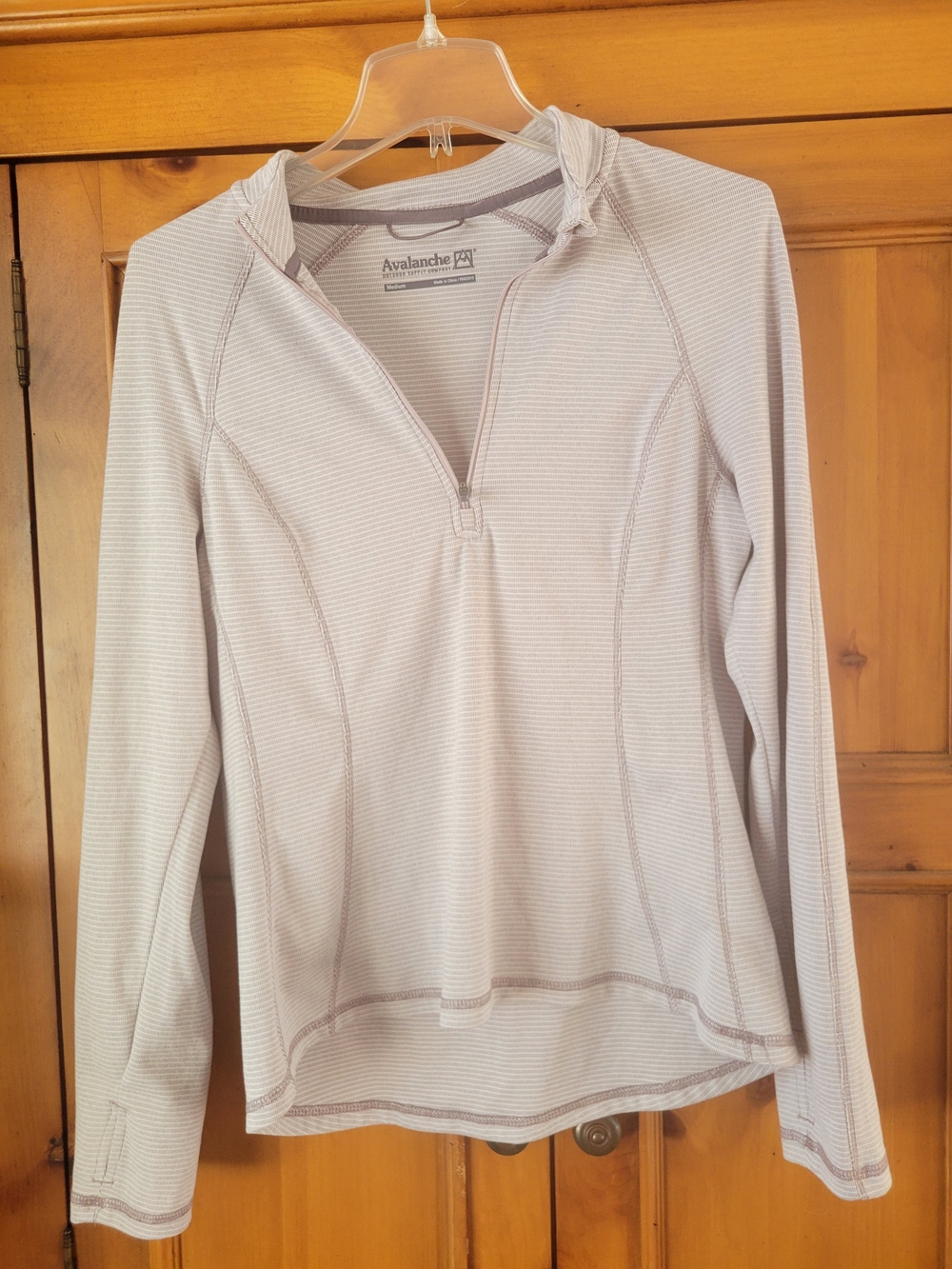 Avalanche Women's Light Gray/Purple Quarter-Zip Hooded Top